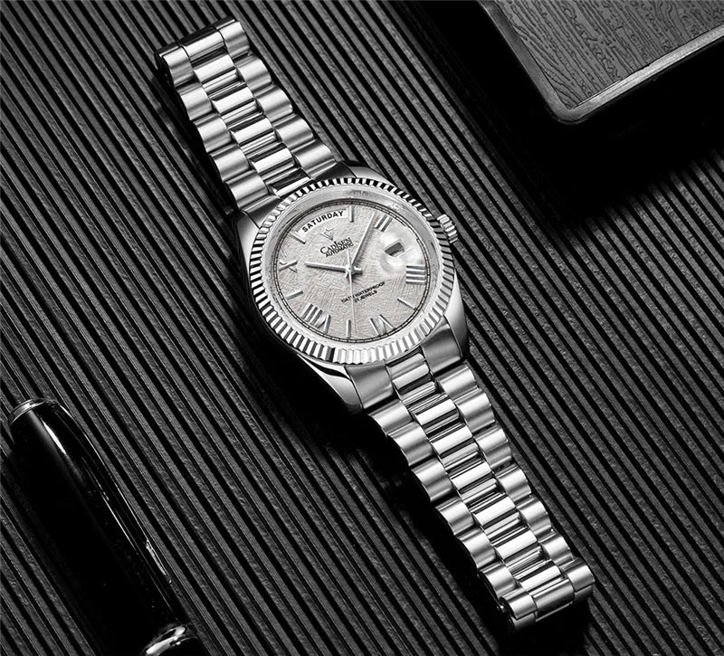 Gentleman's Precision Timepiece