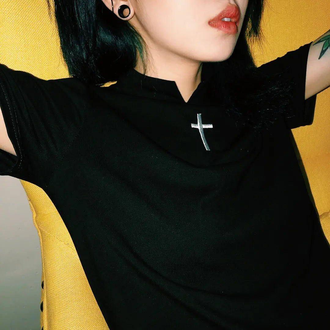 UrbanFlare Cross Tee, Street Hip-Hop Short Sleeve